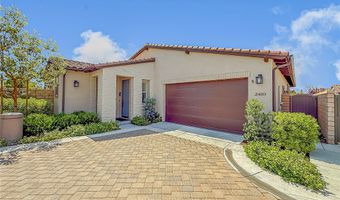 2410 Quartsite Dr, Camarillo, CA 93012