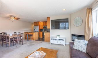 300 N PACIFIC St 37, Rockaway Beach, OR 97136