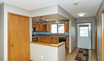 4714 Todd Dr, Ames, IA 50014
