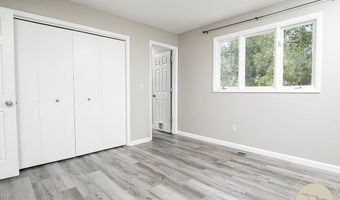 738 Aronson Ave, Billings, MT 59105