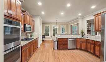 202 Saddlehorn Trl, Ball Ground, GA 30107