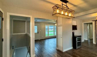 1016 8th St, Britton, SD 57430