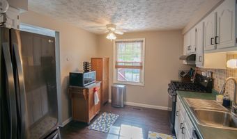 2220 Elm Trace St, Austintown, OH 44515