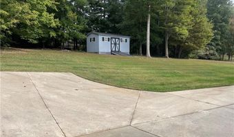 2339 Hickory Forest Dr, Asheboro, NC 27203