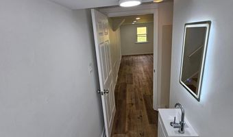 2921 SENAK Rd, Abington, PA 19001