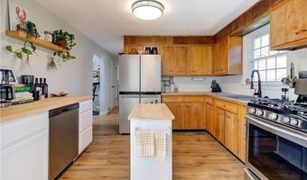80 Barrett Ave, North Providence, RI 02904