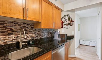 7500 WOODMONT Ave #S706, Bethesda, MD 20814