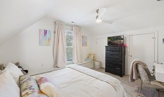 107 Bryan Dr, Beaufort, SC 29902