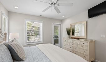 39 DUNE Rd, Bethany Beach, DE 19930