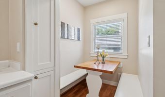 1915 Alameda Ave, Alameda, CA 94501