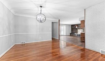 16958 Cambridge Ave, Allen Park, MI 48101
