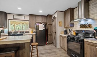 35 Candy Ln, Austin, AR 72007