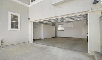 6933 Catamaran Dr, Carlsbad, CA 92011