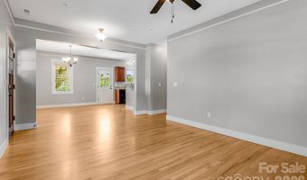 123 Estelle Park Dr, Asheville, NC 28806
