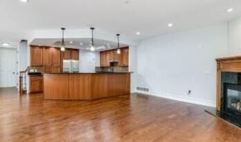 934 W Huron St, Ann Arbor, MI 48103