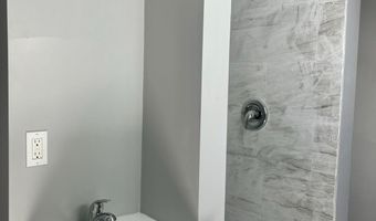 2 BELOIT Ave B, Audubon, NJ 08106