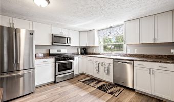 511 Keltner Rd, Akron, OH 44319