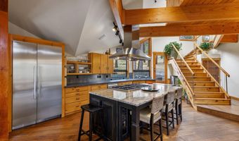63220 Johnson Rd, Bend, OR 97703