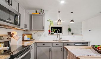 11720 E Bear Meadows Dr SE, Alto, MI 49302