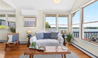 63 Teed Ave, Barrington, RI 02806