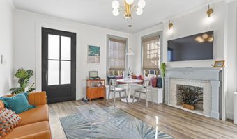 782 Water St, Biloxi, MS 39530