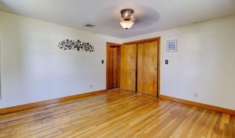 63 Ferncliff Ave, North Providence, RI 02911