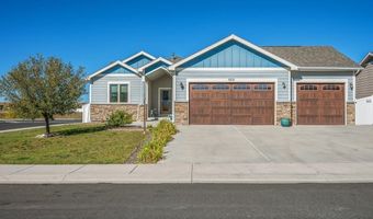 3815 BLUE SAGE Rd, Cheyenne, WY 82001