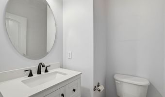 100 Cross Pointe Ln, Aberdeen, NC 28315