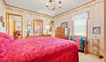 740 E Powers St, Albany, IN 47320