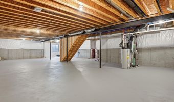 430 Pineway Dr, Ann Arbor, MI 48103