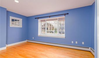 61 Howland Ave, Jamestown, RI 02835