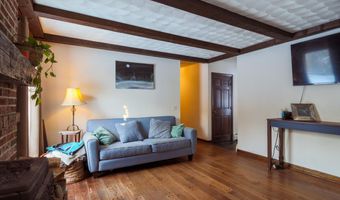 137 China Rd, Albion, ME 04910
