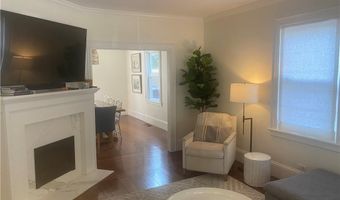 27 Mann Ave, Newport, RI 02840