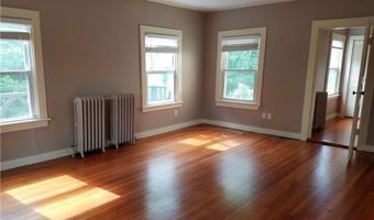 49 Merton Rd 2, Newport, RI 02840