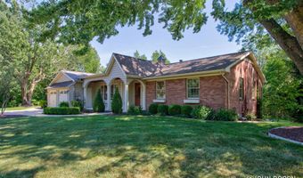 626 Spaulding Ave SE, Ada, MI 49301