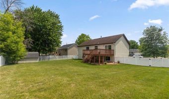 5809 126th St W, Apple Valley, MN 55124