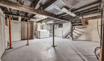 960 Whittier Ave, Akron, OH 44320