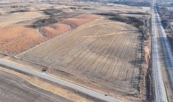 175 Th St, Ainsworth, IA 52201