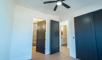 337 N COLORADO St 100, Chandler, AZ 85225