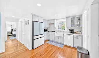 216 Hartford Ave, Bellingham, MA 02019