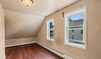 13 Sand St, Albany, NY 12209