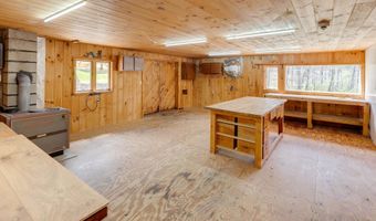14 Lloyd St, Campton, NH 03223