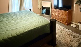 1424 13th St, Bedford, IN 47421