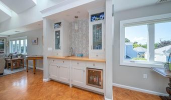 152 Crompton Ave 12, East Greenwich, RI 02818