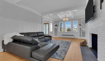 32 Inlet Ter, Belmar, NJ 07719