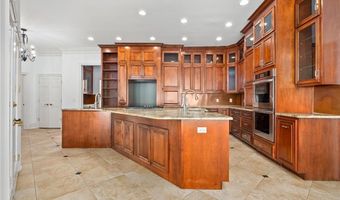 694 MOORES MILL Dr, Auburn, AL 36830