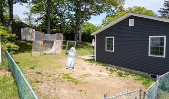 1 Grant Dr, Coventry, RI 02816