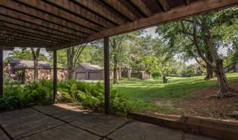 22 Haverhill Ct, Ann Arbor, MI 48105