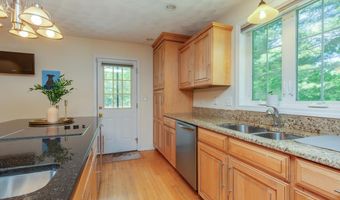17 Keneson St, Billerica, MA 01821