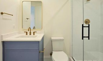5804 RIDGEFIELD Rd, Bethesda, MD 20816